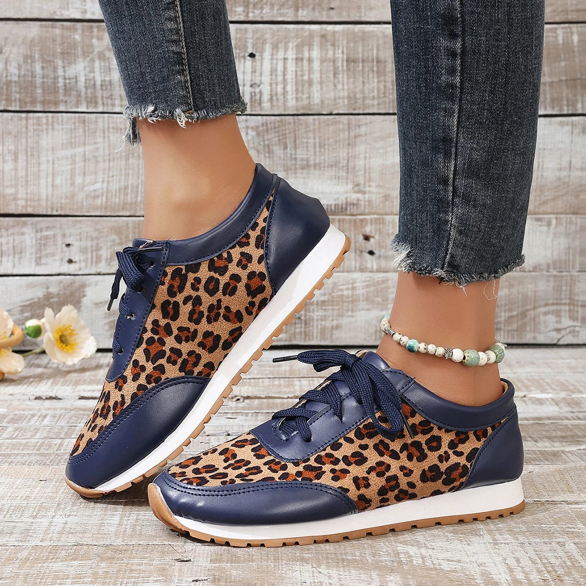 Maxy Women Casual Shoes Autumn Platform Leopard Sneakers Women Casual Flat Walking Shoes for Women Plus Size Outdoor Designer Shoes