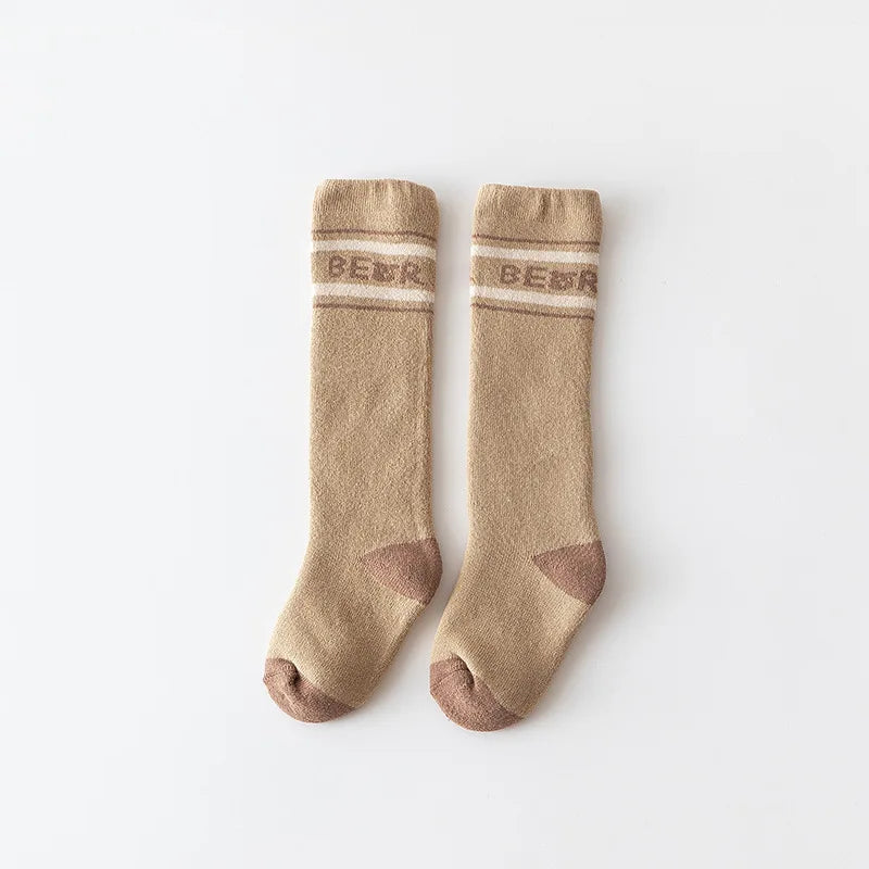 Maxy New Kids Knee High Long Socks Autumn Winter Warmth Soft Cotton Children School Stocking Black White Stripes Sports Socks