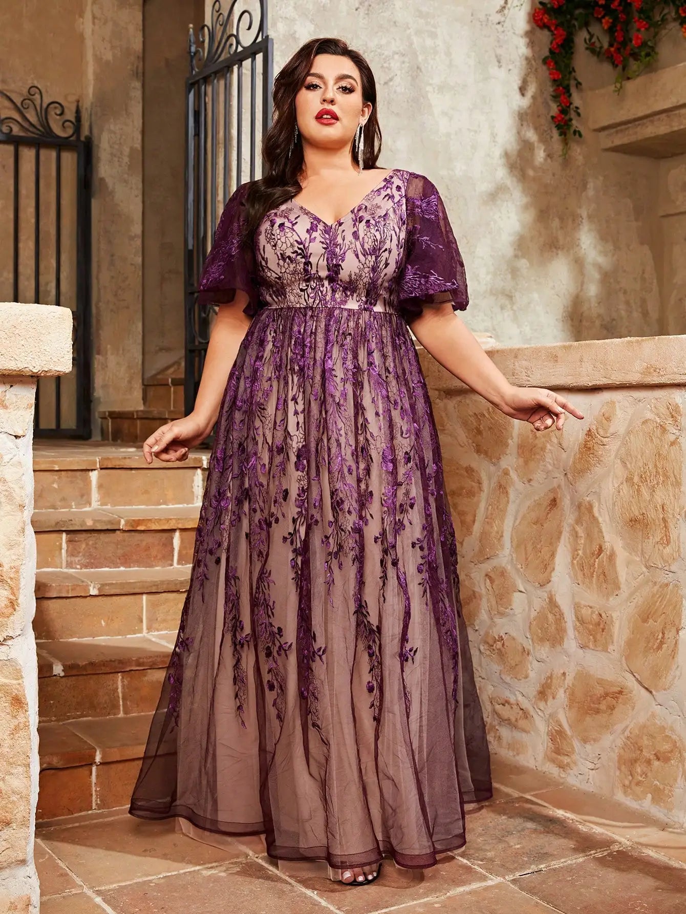 Maxy plus size V-neck embroidered lace large trumpet sleeve color mesh long skirt evening gown ball dress Party dress