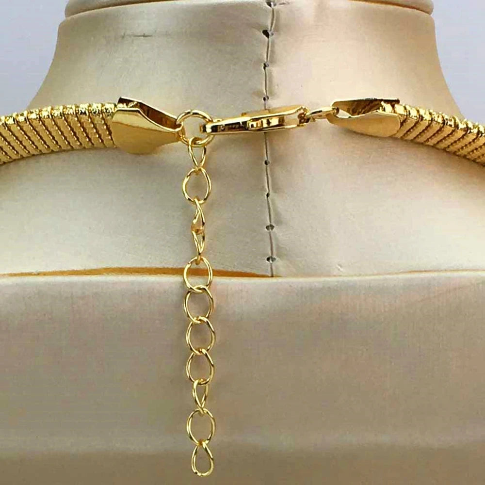 Maxy Fashion Italian Dubai Gold Plated Bold Jewelry Set Simple Style Necklace All Copper Material Light Weight Jewelry FHK17199
