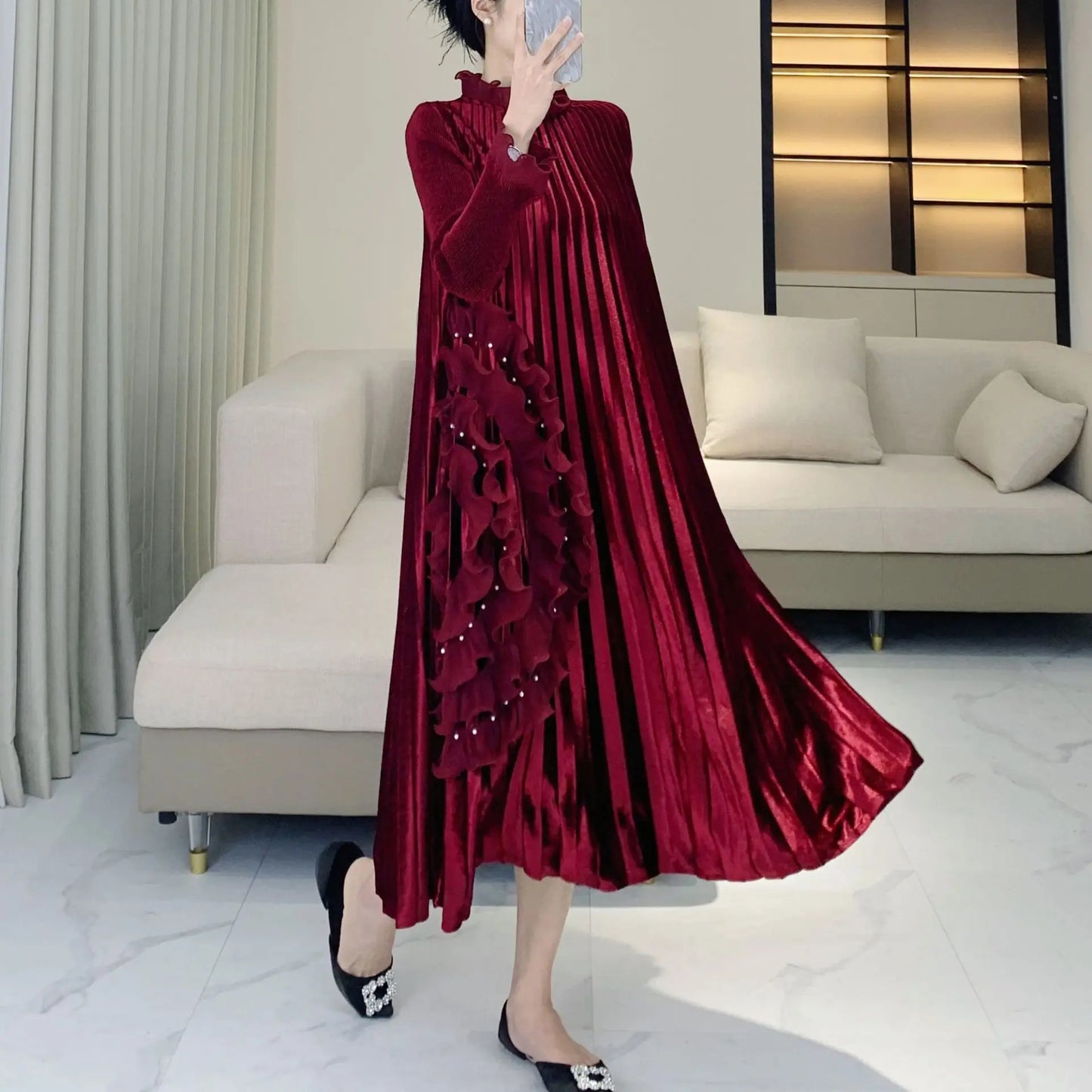 Maxy Light Luxury Velvet Dress Banquet High-end Loose Heavy Industry Beads To Cover The Meat and Show Thinness Ong Dress
