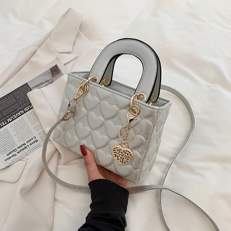 Maxy Red Love Patent Leather Bright Surface Handbag High-end Design Sense Wedding Bag Women's New Fashion All-matching Crossbody Bag