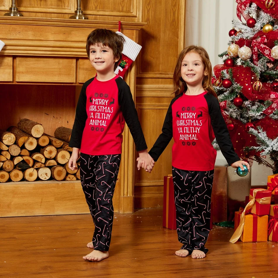 PatPat New Arrival Autumn and Winter Christmas Letter Print Family Matching Pajamas Sets(Flame resistant) Family Look Sets