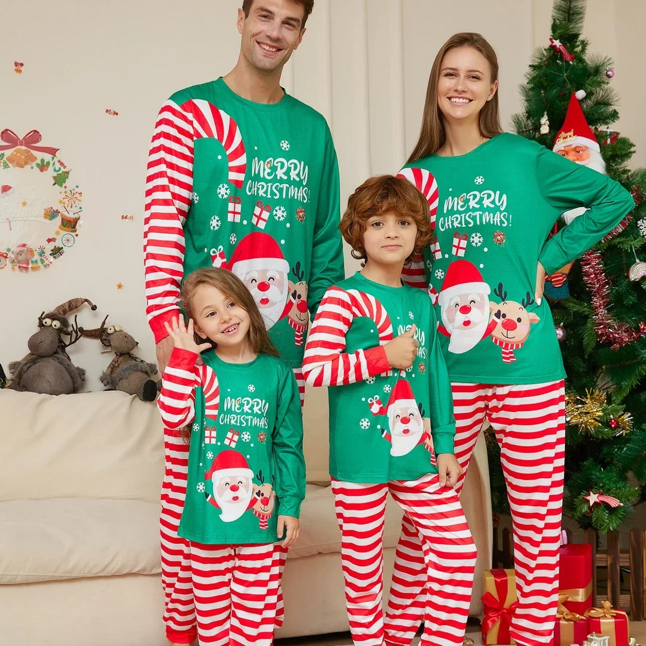 Christmas Family Matching Pajamas Adult Kid Baby Mommy and Me Tops + Pants 2PCS Xmas Sleepwear Pyjamas Dog Clothes