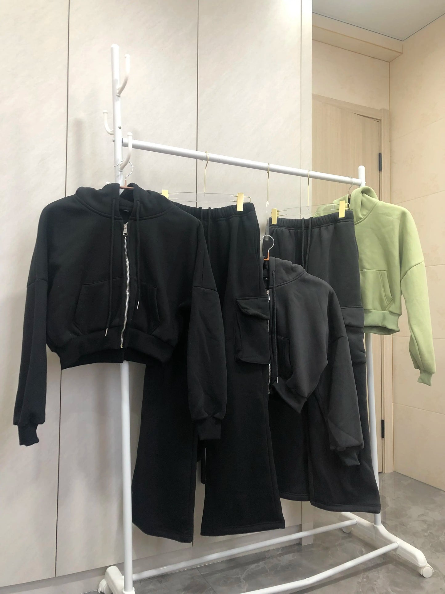 Maxy Zipper Hoodie with Wide Leg Pant Two Piece Set for Women Casual Hooded Sweatshirt Tracksuits Sporty Pants Outfit 2 Piece Suits