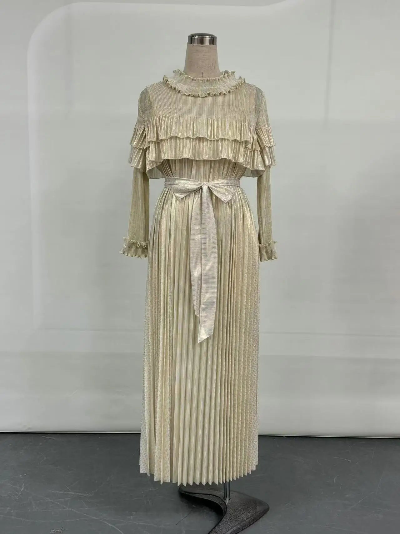 Maxy Fashion Plus Size Loose Gold Dress for Women Light Luxury Long Sleeve Lace-up Party Gown Casual Miyake Pleated Dress New