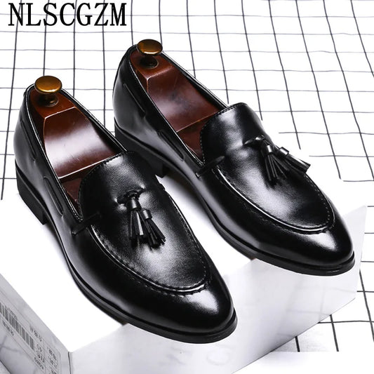 Amay Party Shoes Men Classic Italian Shoes Men Formal Evening Dress Loafers Luxury Elegant Men Shoes Leather Sepatu Slip On Pria Buty