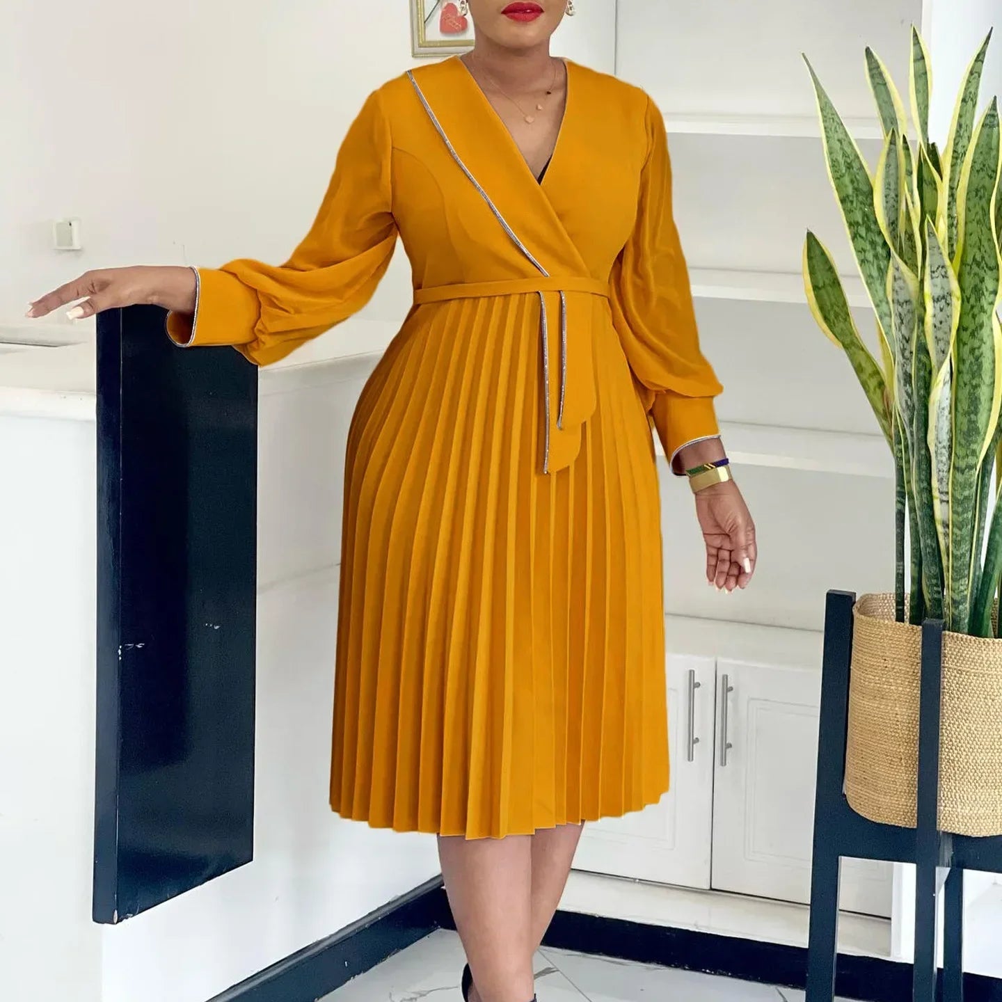 Maxy Elegant A-line Dress Women's Luxury V-neck Long Sleeved Pleated Mid Waist African Fashion Women's Birthday Party Dresses