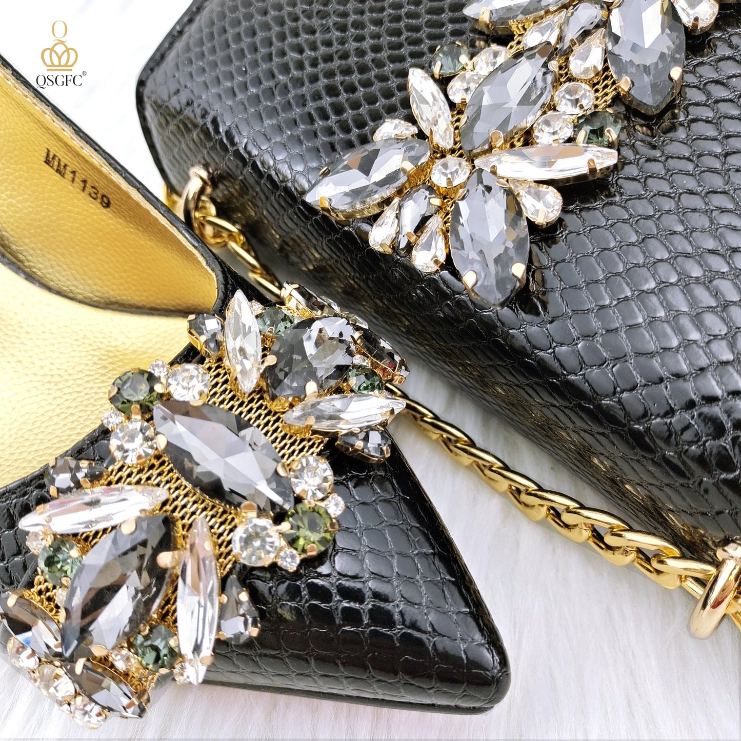 Maxy Design Embossed Varnish Style Big Diamond Decoration Classic Noble Women Shoes and Bag Set