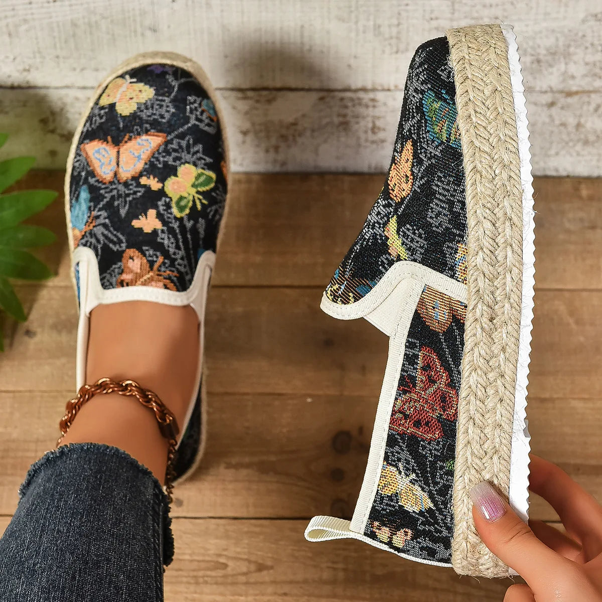 Maxy Women Flats Shoes Summer New Fashion Platform Loafers Flowers Casual Comfortable Sneakers Women Barefoot Shipping Shoes