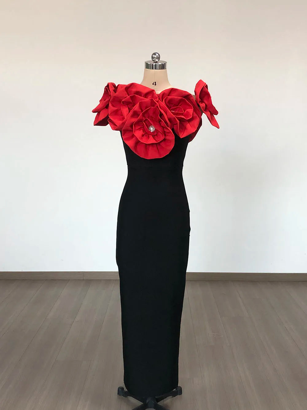 Maxy Women Elegant Red Flowers Off Shoulder Slim Ankle Length Elastic Bandage Dress Formal Occasion Celebrity Evening Party Gowns