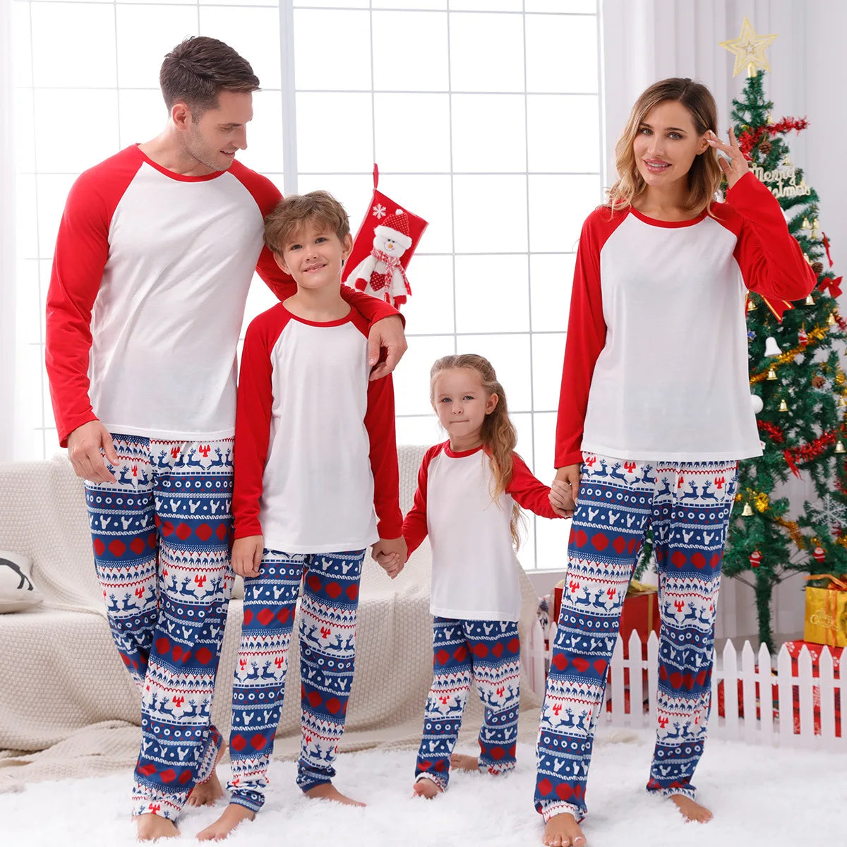 Maxy New Year Clothes Christmas Family Matching Outfits Mom Dad Kids Pajamas Set DIY Blank 2 Pieces Clothing Sets Xmas Look Pjs