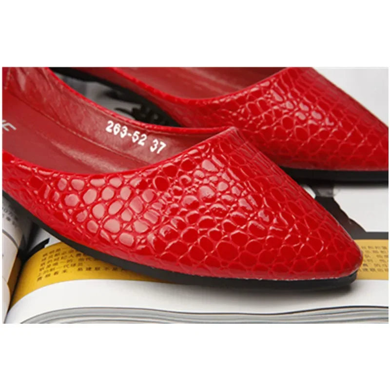 Amay Women plus size shoes 46 red, black pointed toe flats soft slip-on new arrival american and european style