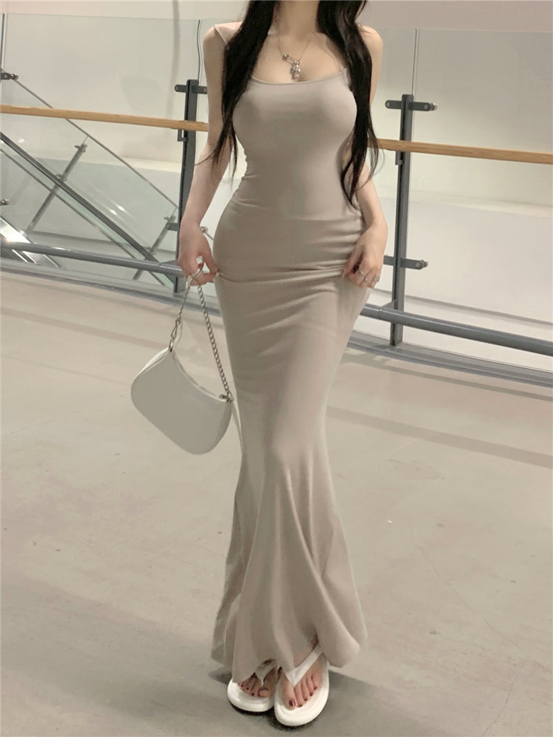 Sexy slim suspender bag buttock dressSexy Korean Fashion Suspender Simple Temperament Longuette Skirt Dress