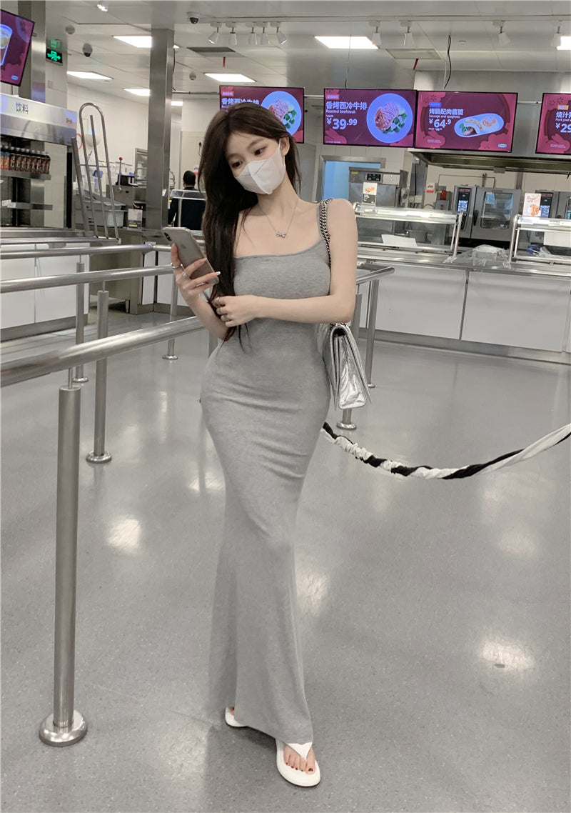 Sexy slim suspender bag buttock dressSexy Korean Fashion Suspender Simple Temperament Longuette Skirt Dress