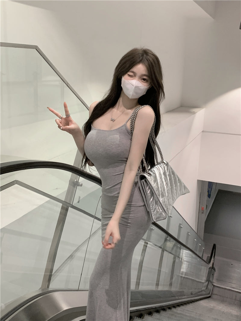 Sexy slim suspender bag buttock dressSexy Korean Fashion Suspender Simple Temperament Longuette Skirt Dress