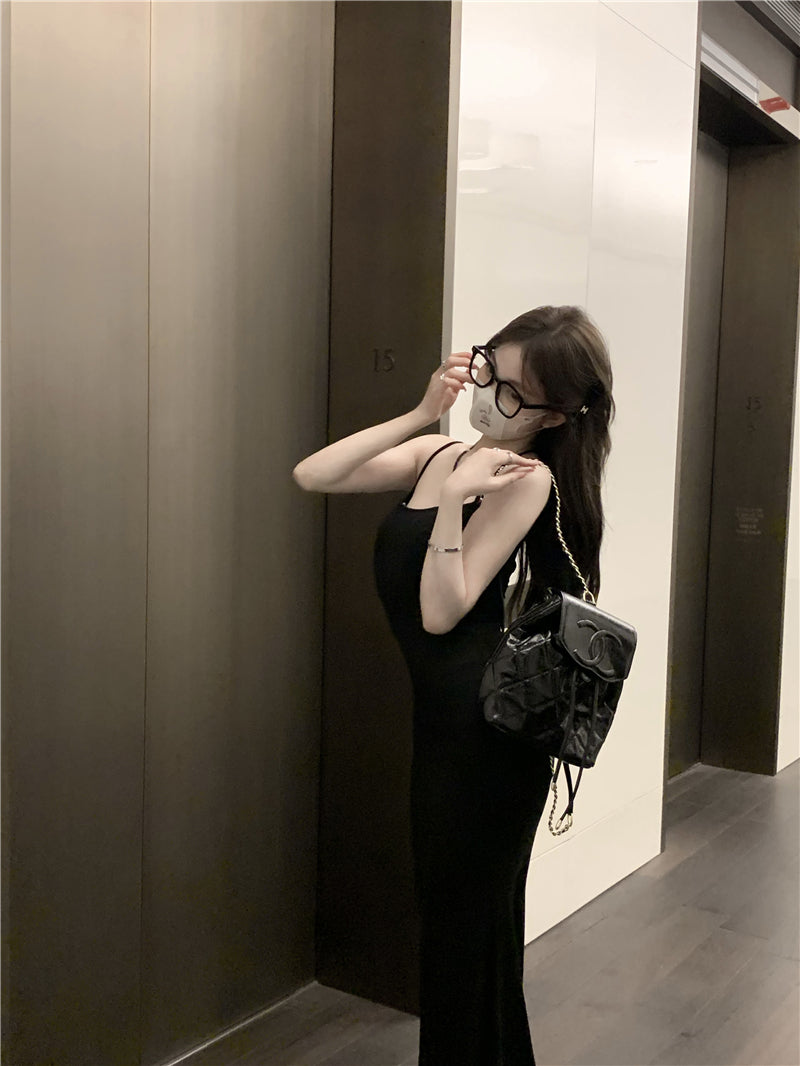 Sexy slim suspender bag buttock dressSexy Korean Fashion Suspender Simple Temperament Longuette Skirt Dress