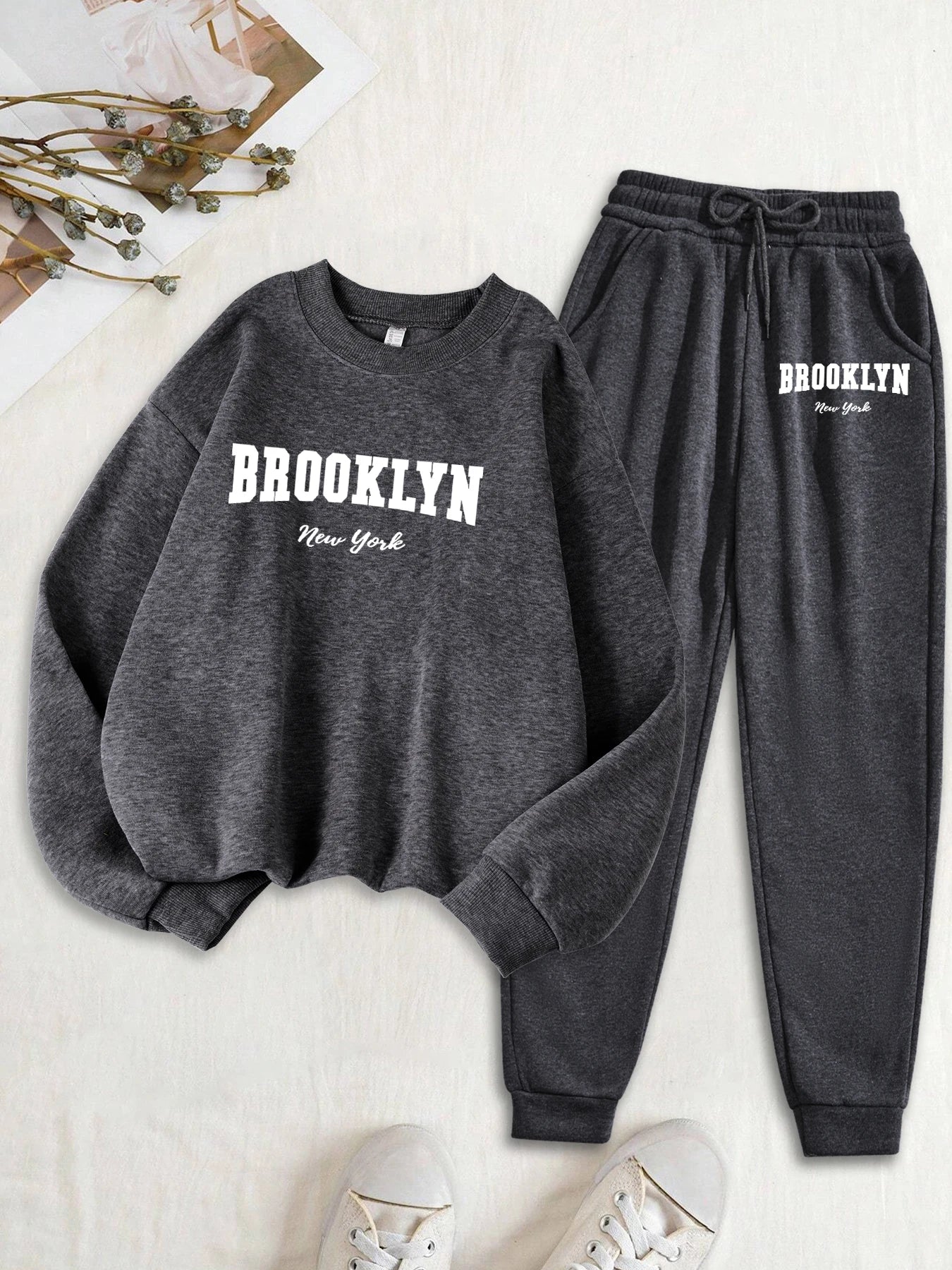 Maxy Brooklyn New York Letter Print Women Sweatshirt Set Autumn Fleece Clothes 2Pc Sets O-Neck Casual Tracksuit Fashion Jogging Pants