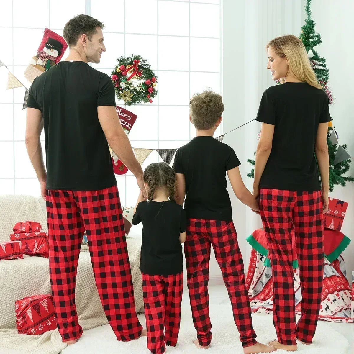 Merry Xmas Print Plaid Family Matching Pajamas Short Sleeve Tops+Long Pants 2 Pieces Suit Christmas Clothing Set Baby&amp