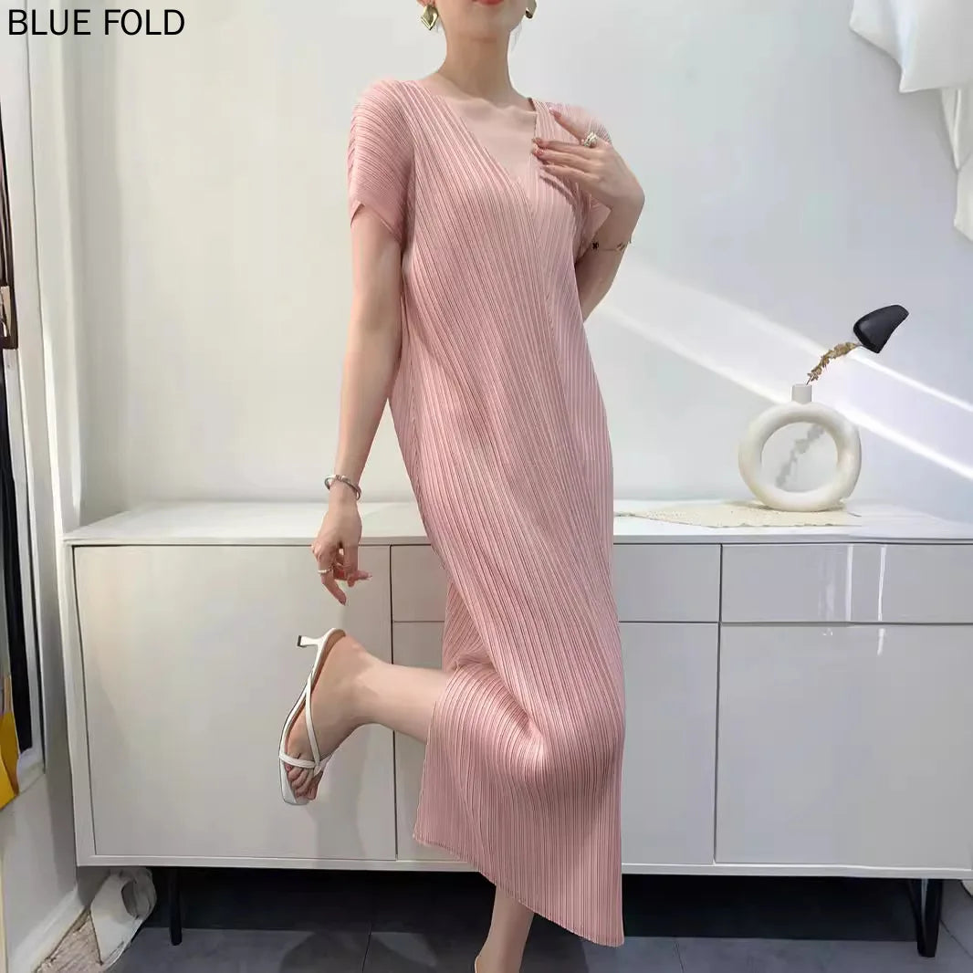 Maxy High-end Summer New V-neck Slit Pleats Dress Medium-length Comfortable Casual Pleated Dresshigh Quality Office Dress Robe
