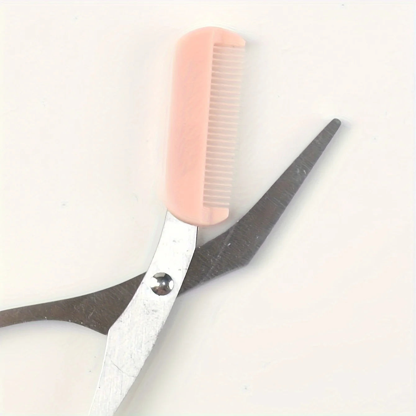 Maxy Eyebrow Razor Scissor Stainless Steel Safe Anti-scratch Trimmer for Beginners Crescent Sharp Beauty Tool Multi-color