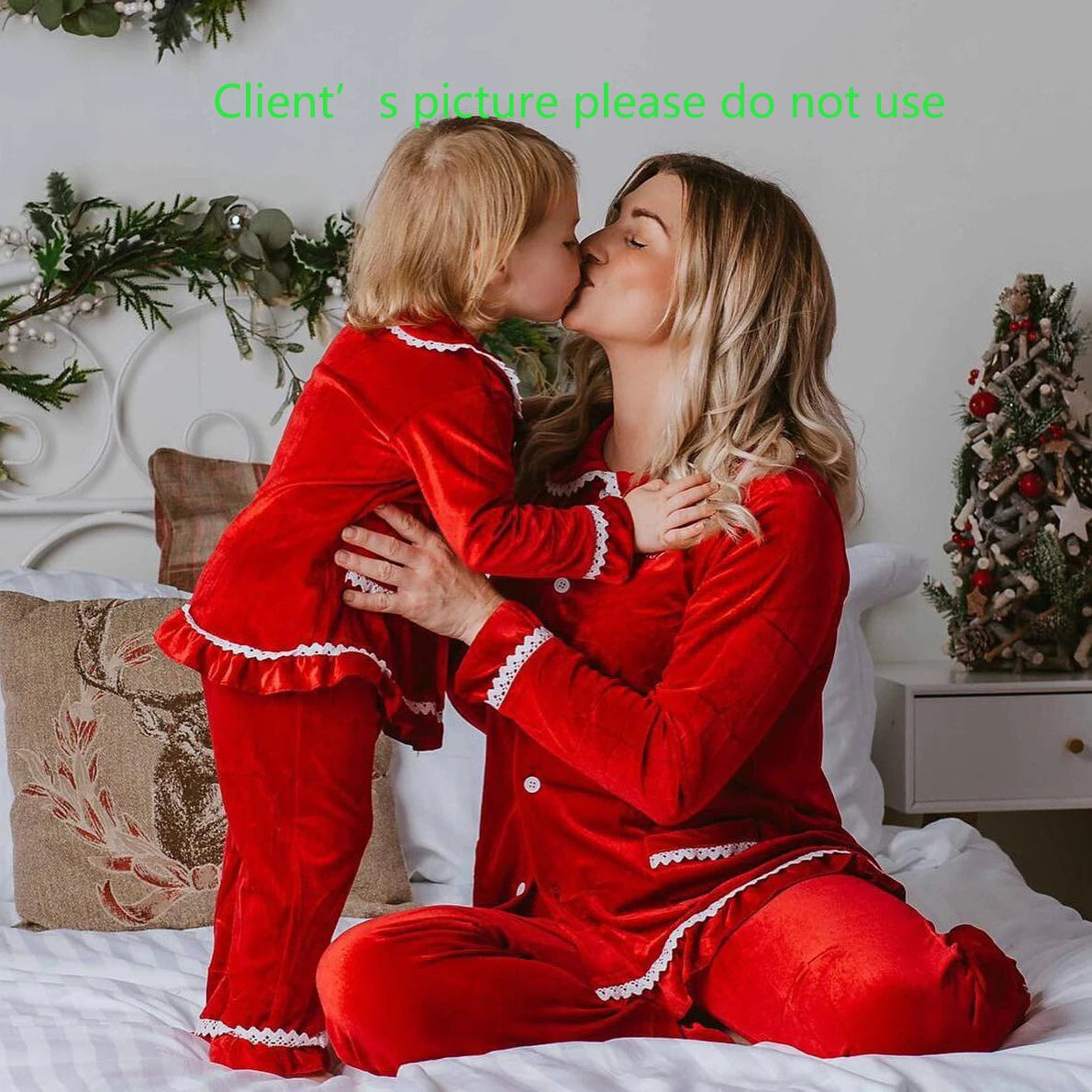 Red Velvet  Max Family Matching Pjs Christmas Mother Kids Pajamas Sleepwear Baby Clothes Loungewear Red Boys Girls Pyjamas Set