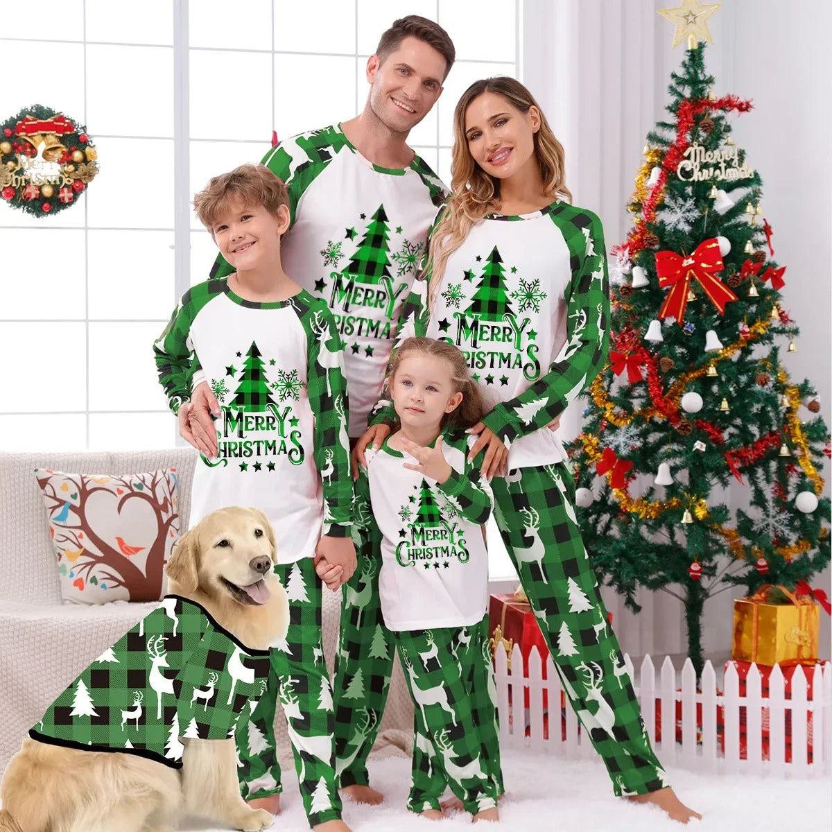 Maxy Christmas Family Look Sleepwear Mom Dad Xmas Family Matching Pajamas Santa Tree Patchwork Shirt Mother Daughter Matching Clothes