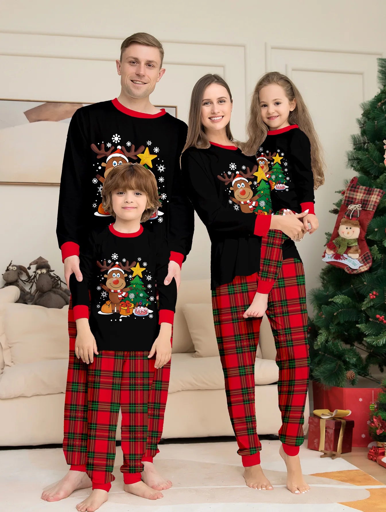 Maxy Autumn and winter cartoon letter Christmas tree printing family Christmas set for a family of four pajamas pants 2 pieces