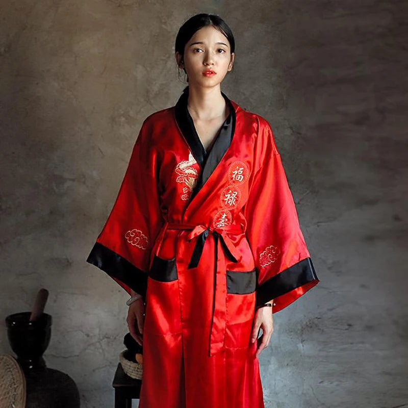 Maxy Novelty Reversible Black Red Women Kimono Yukata Satin Embroidery Dragon Nightgown One Size Robe Gown Two Side Sleepwear