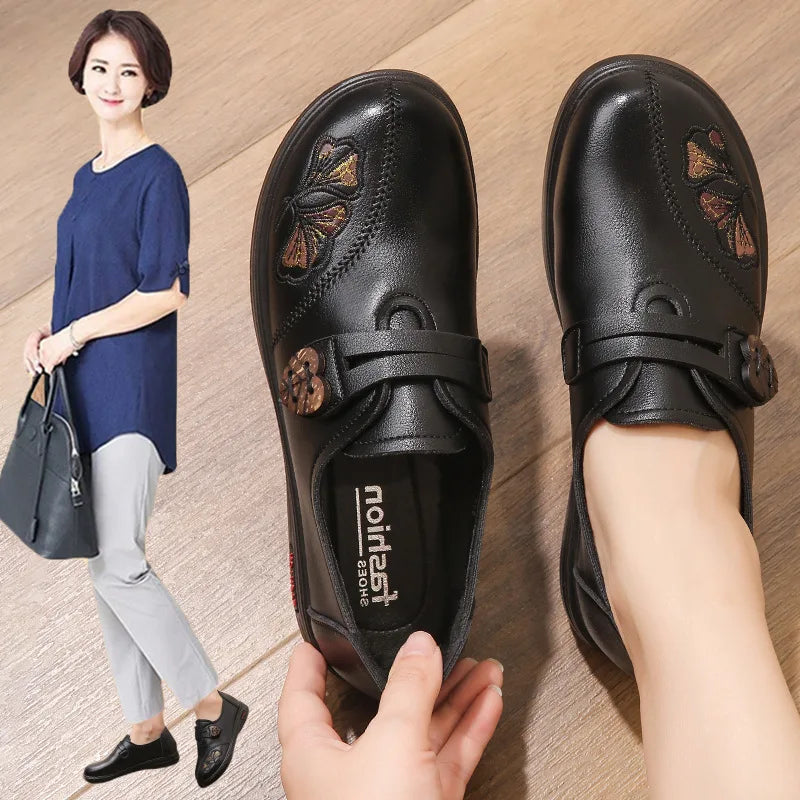 Maxy Autumn Women Loafers Slip On Flat Shoes Female Leather Breathable Casual Shoes Mother Shoes Comfortable Flats Driving shoes