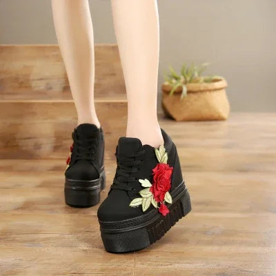 Maxy Embroidered Flowers Canvas Sneakers Autumn Women High Wedge Sneaker Fashion White/black/red Platform Woman's Sports Casual Shoes