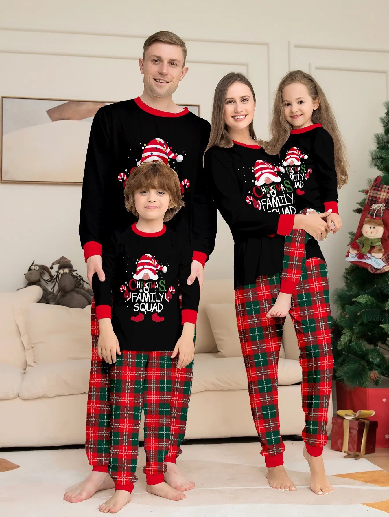 New Christmas 2024 Adults Kids Matching Pajamas Set Long Sleeve 2 Pieces Suit Homewear Baby Dog Romper Family Look Loose Pyjamas