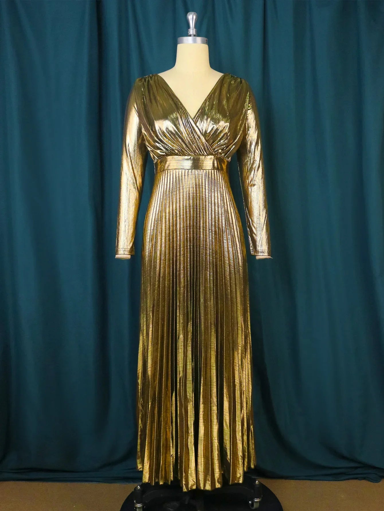Plus Size Shiny Party Dress Purple Elegant Long Sleeve Evening Gold Pleated High Waist Long Sleeves Fit Flare Prom Robe 2024