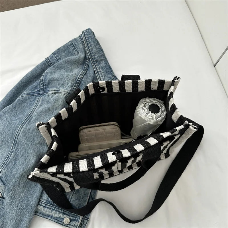 Maxy Cool Street Handbag, Large Capacity Women's Shoulder Bag, Trendy Striped Canvas Crossbody Bag, Fashion Travel Shopping Tote Bag