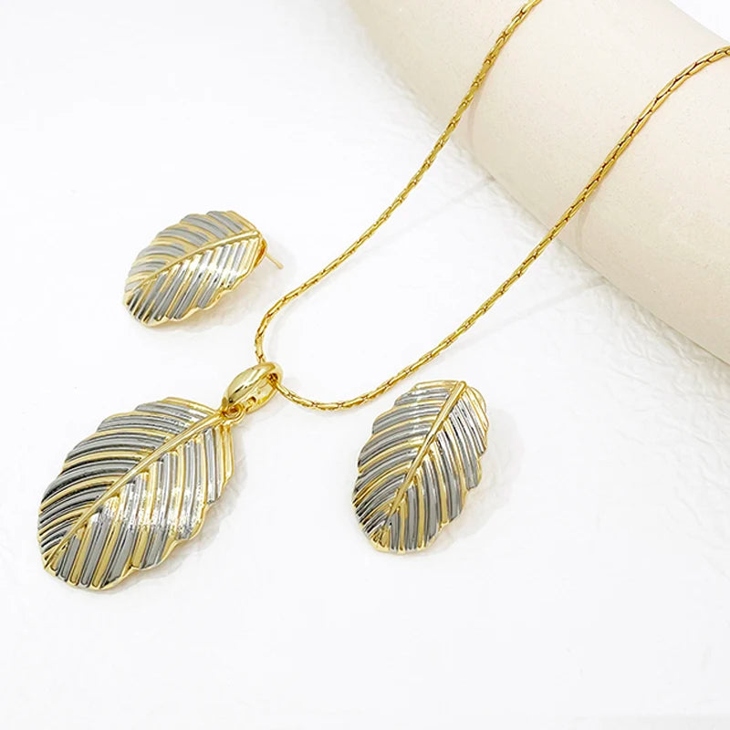 Women Necklace Earrings Set Plant Leaf Pendant 18k Gold Plated Fashion Jewelry Wedding Party Accessories