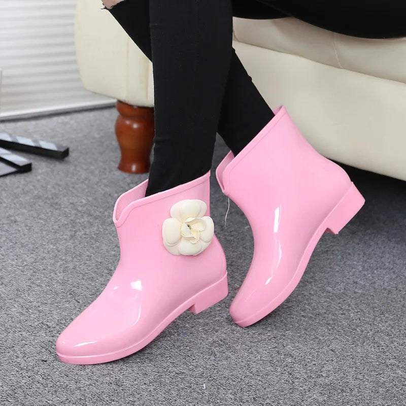 Maxy Women Flower Bowtie Ankle Boot Winter Rain Boots Female Waterproof Solid Rubber Platform Rain Shoes Ladies Footwear