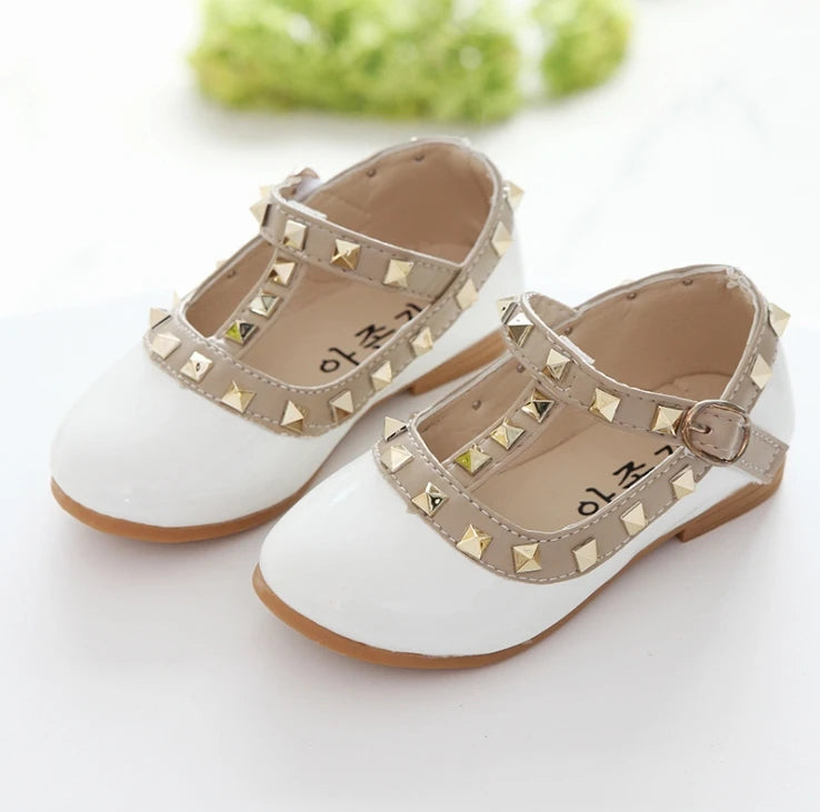 Maxy New Fashion Children Girls Princess Shoes PU Leather toddler Baby Flat-heel Kids Mary Jean Shoes Fasion Rivets Student Sneakers