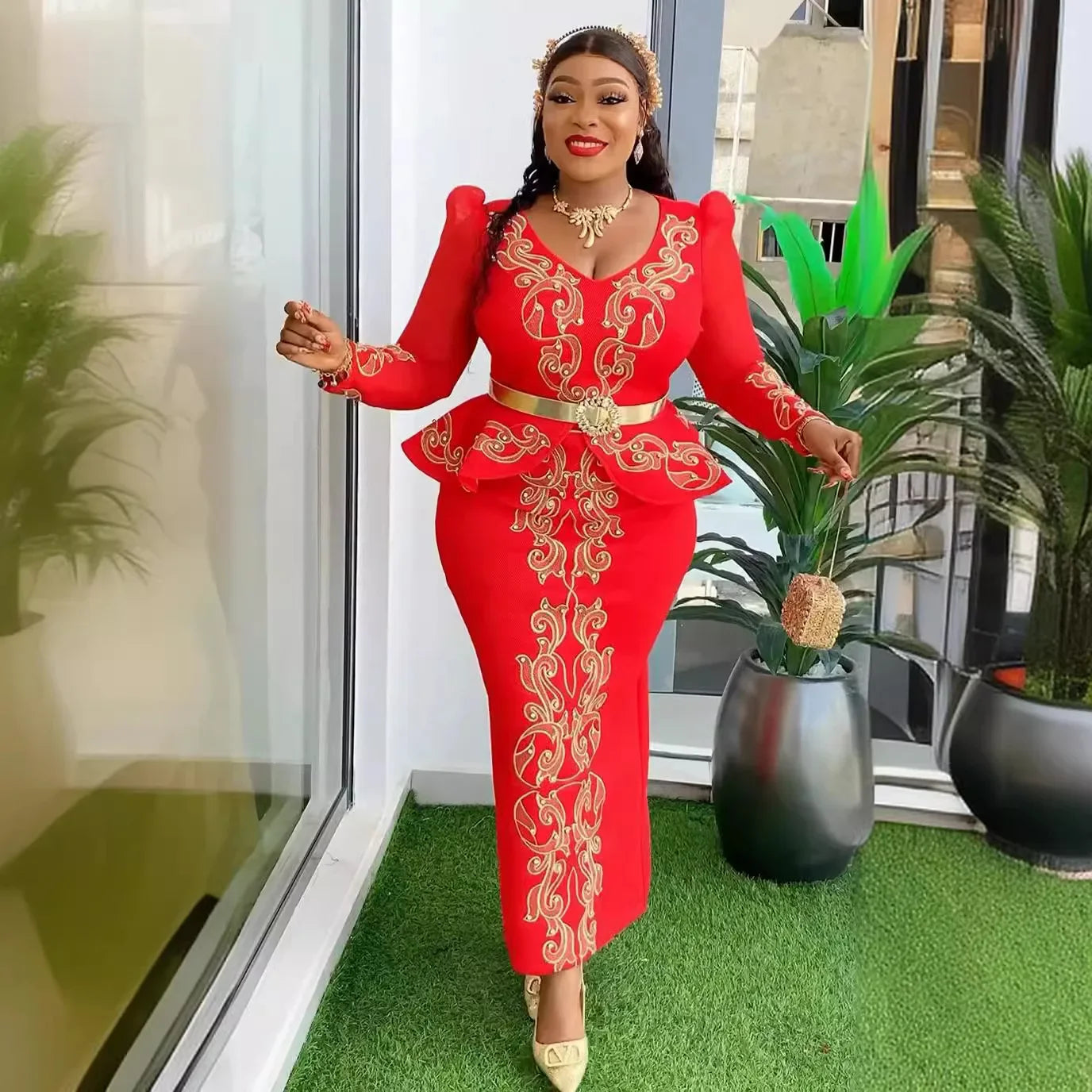 Amay Women Wedding Bride Party Maxy Dress V Neck Luxury Hot Drill Long Sleeve Ruffle Hem Package Hip Elegant Evening Event Celebrate Gowns