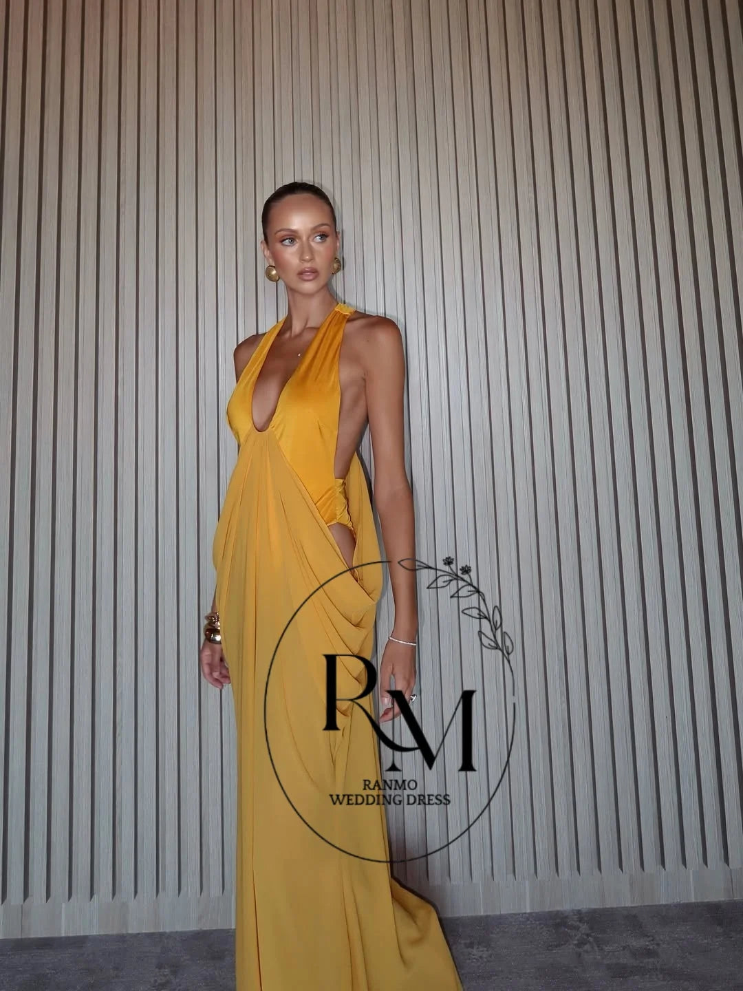 Ranmo Sexy Yellow Mermaid V-Neck Dresses Formal Party Gowns for Women Simple Sleeveless Prom Gown Floor-Length Customized 2026