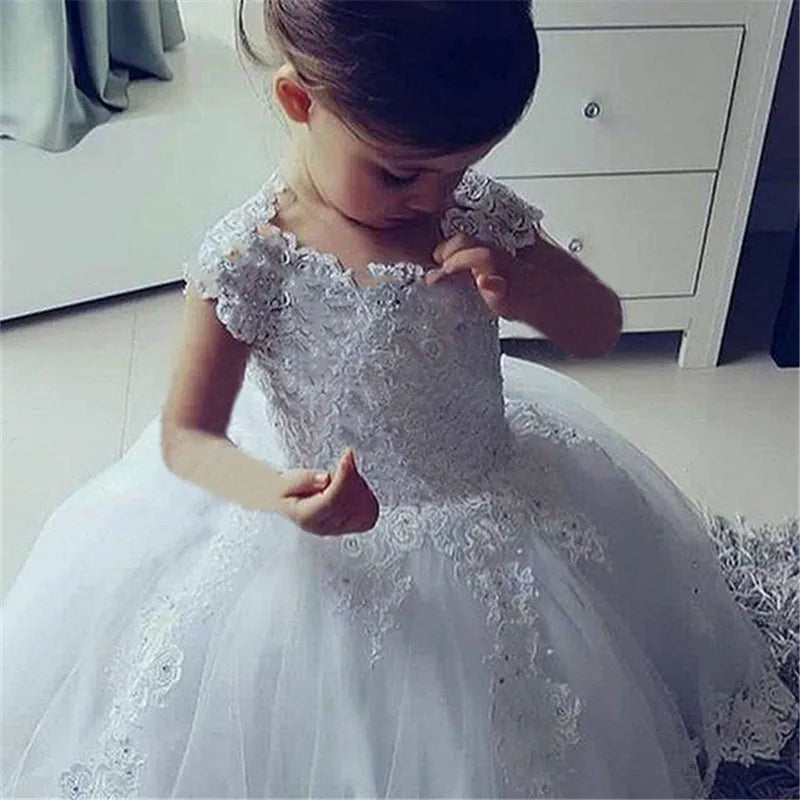 Maxy Princess Sleeveless Ball Gown Princess Flower Girls Dresses Appliques with Beaded Stunning Cute Girls First Communion Dress White