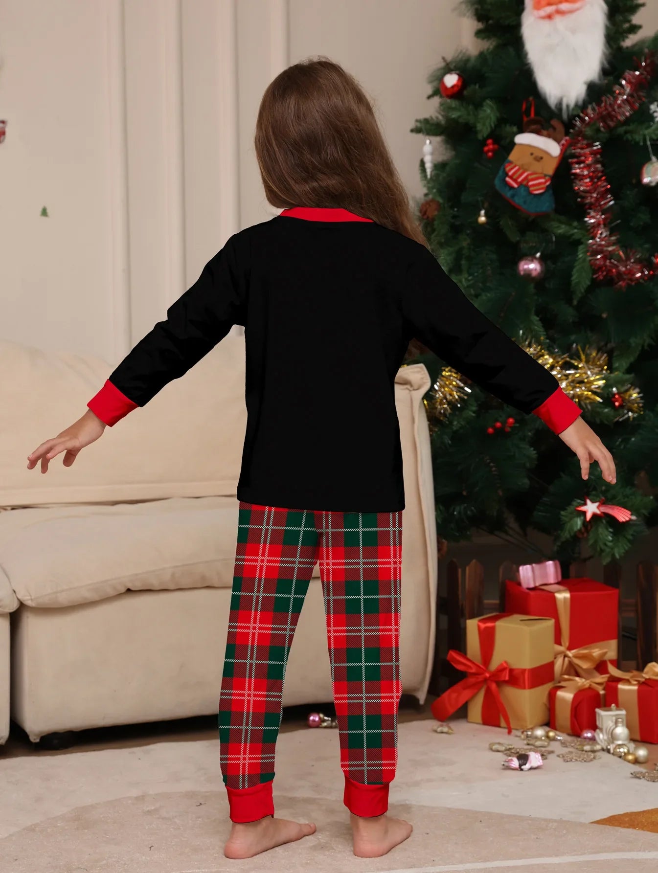 New Christmas 2024 Adults Kids Matching Pajamas Set Long Sleeve 2 Pieces Suit Homewear Baby Dog Romper Family Look Loose Pyjamas