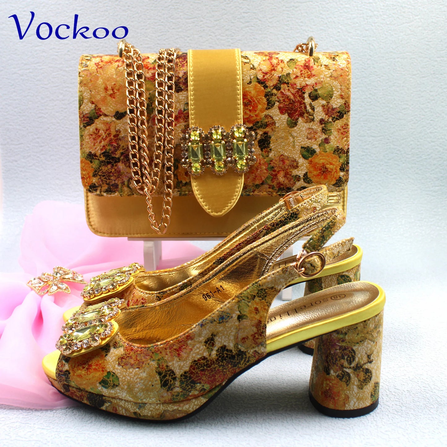 Maxy 2024 Mature Style High Quality Comfortable Heels Italian Women Shoes and Bag Set with Shinning Crystal in Yellow Color