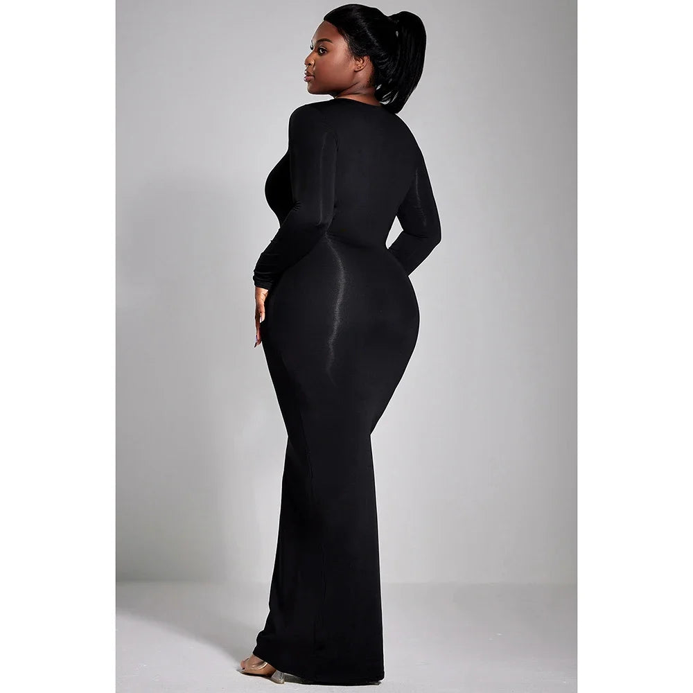 Amay Plus Size Casual Dress Black Solid Round-Neck Long Sleeve Knitted Slim Fit Maxy Dress