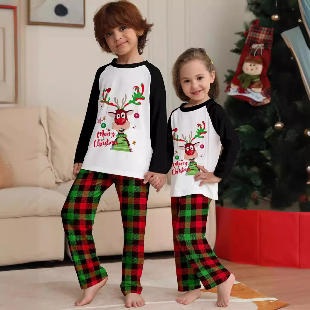 Maxy Autumn new Christmas family suit Dad Mom Boys and girl's pajamas baby crawling suit Family suit dog clothing Christmas home wear