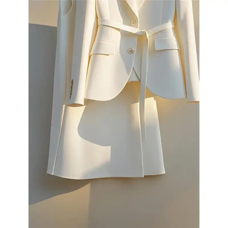 Maxy Korean Female Lead Early Autumn High-end White Suit Jacket Half Skirt Professional Two-piece Set Clothing