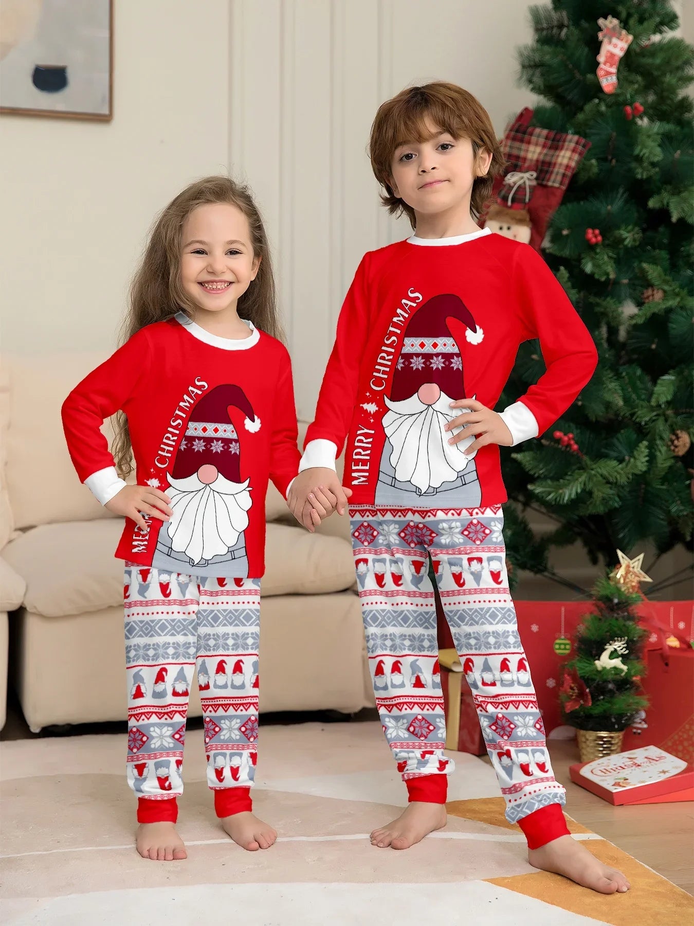 New 2024 Christmas Family Outfit Old Man Pattern Family matching Pajama Set Cute 2 piece set Loose pajama Christmas home wear