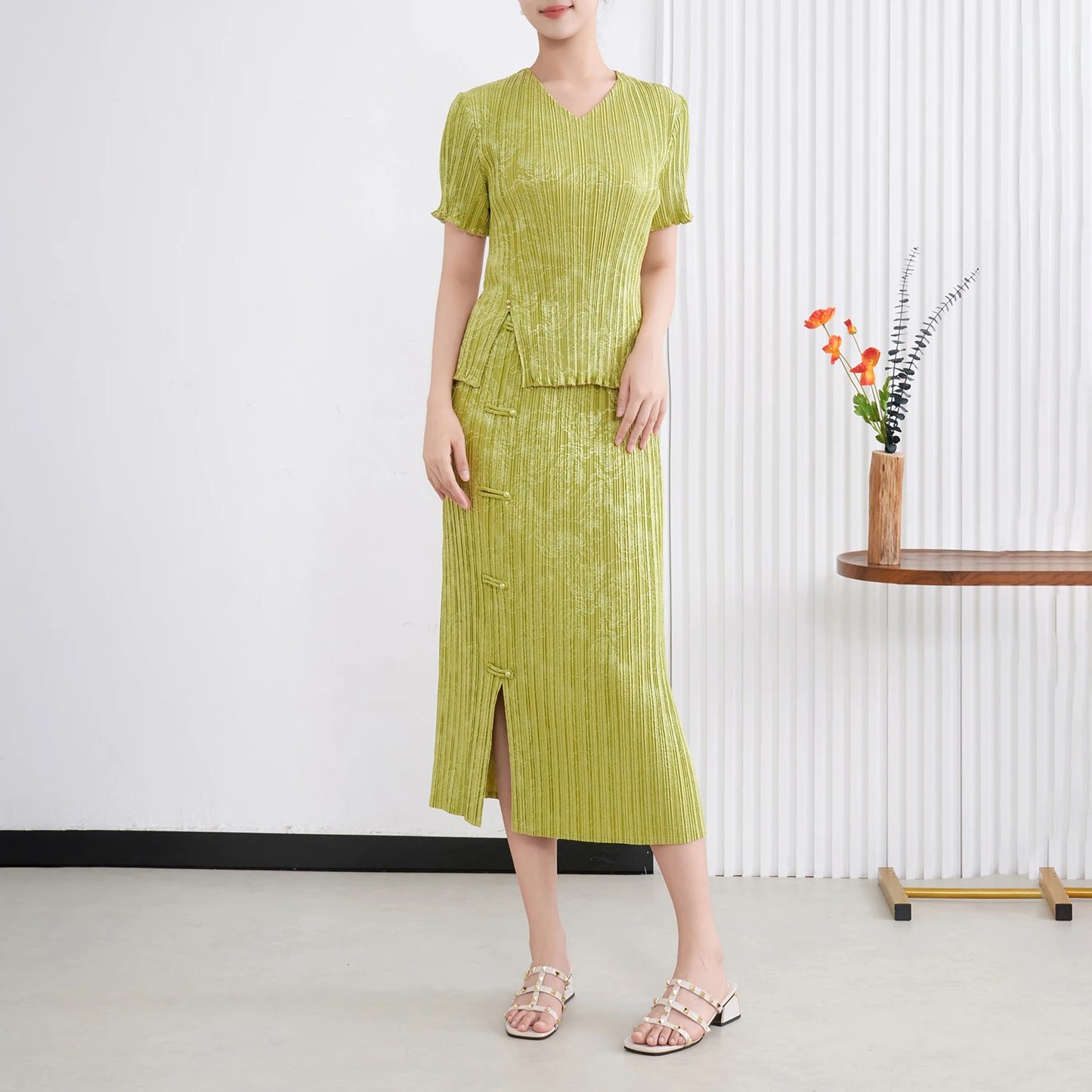 Maxy Summer New Miyake Pleated Set Women's Casual Two-Piece Outfit with Chinese Vintage Style Shirt and Skirt