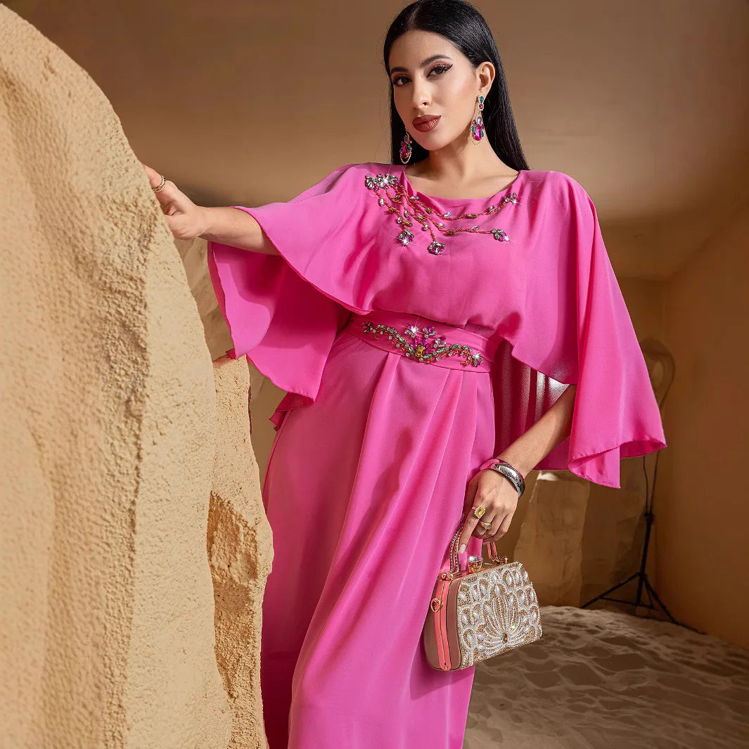 Maxy solid-color shawl dress from Dubai and Turkey, and a high-end beaded fashionable dress from Saudi Arabia. S-XXL