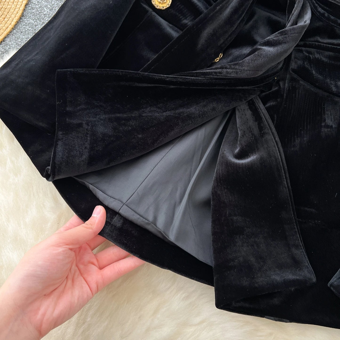 Amay Elegant Turn-down Collar Vintage Long Sleeve Chic Metal Buckle Slim Bandage Coat Korean Fashion Office High Street Winter Top