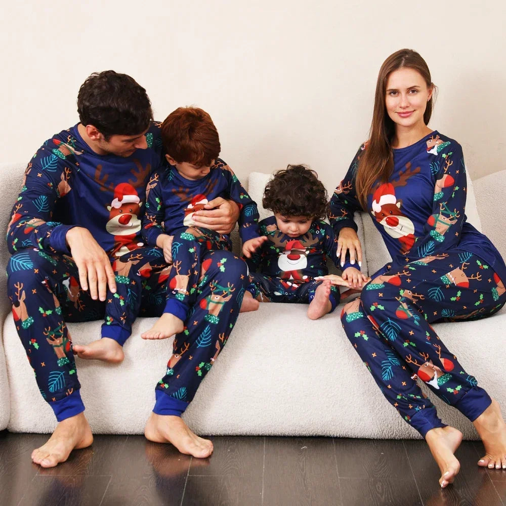 Merry Christmas Family Matching Outfits Cartoon Print 2 Pieces Suit Homewear Soft Warm Pajamas Set for Baby Boys Girls Xmas Look